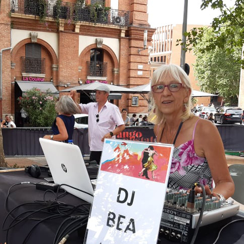 DJ Bea site 1